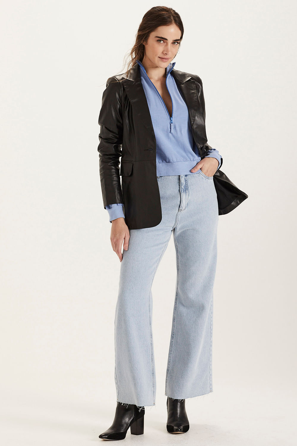 Blazer Couro Bolsos C/ Vivos - Preto