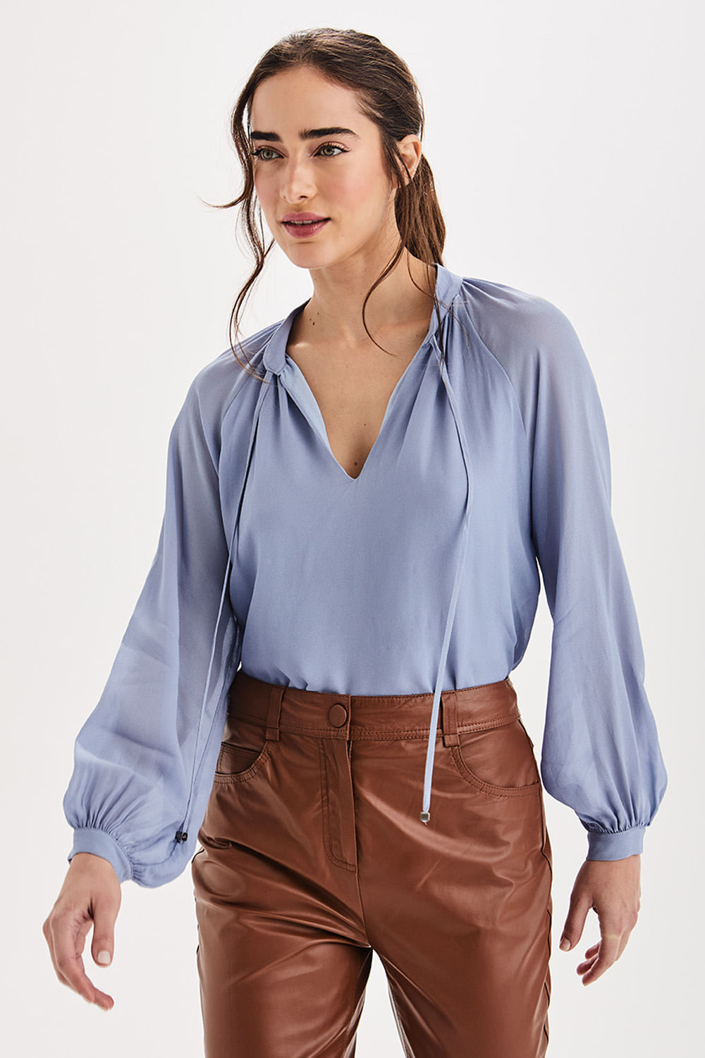 Blusa Chic Decote v Luiza - Azul