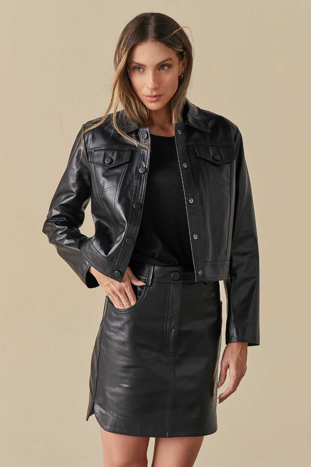 Saia Couro Cleo Five Pockets - Preto