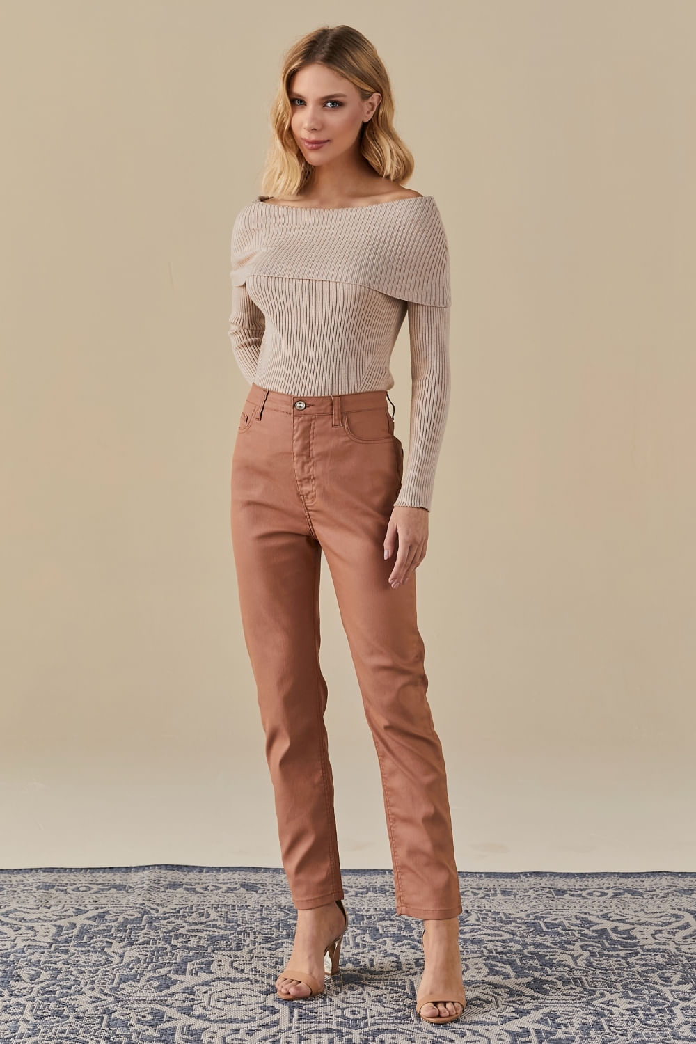 Calca Jeans Skinny Pockets Resinada - Camelo