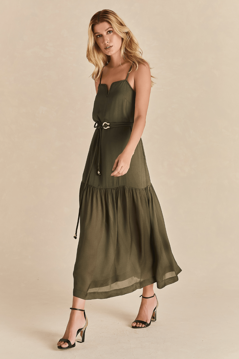 Vestido Midi Amplo Com Cinto - Verde Militar