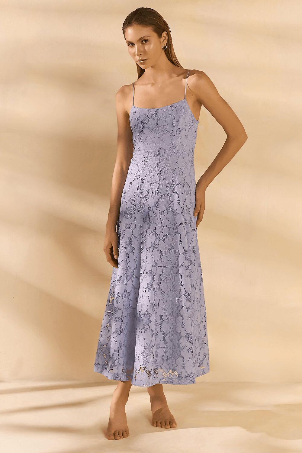 Vestido Midi Bordado Com Alças Finas - Lilas