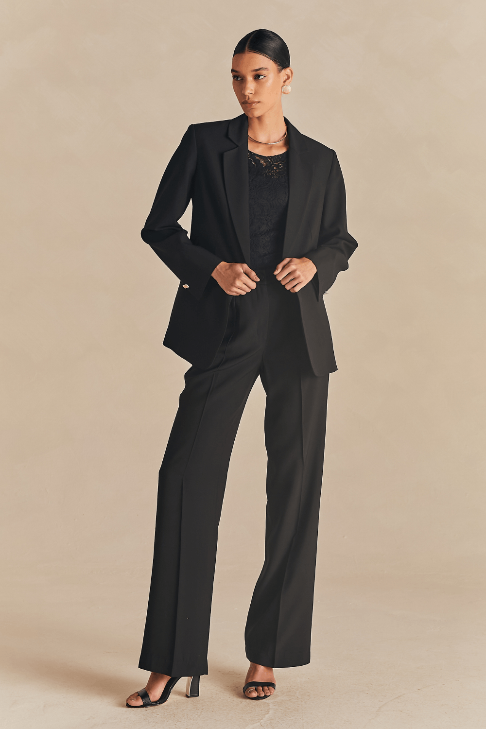 Calca Alfaiataria Pantalona Julia - Preto