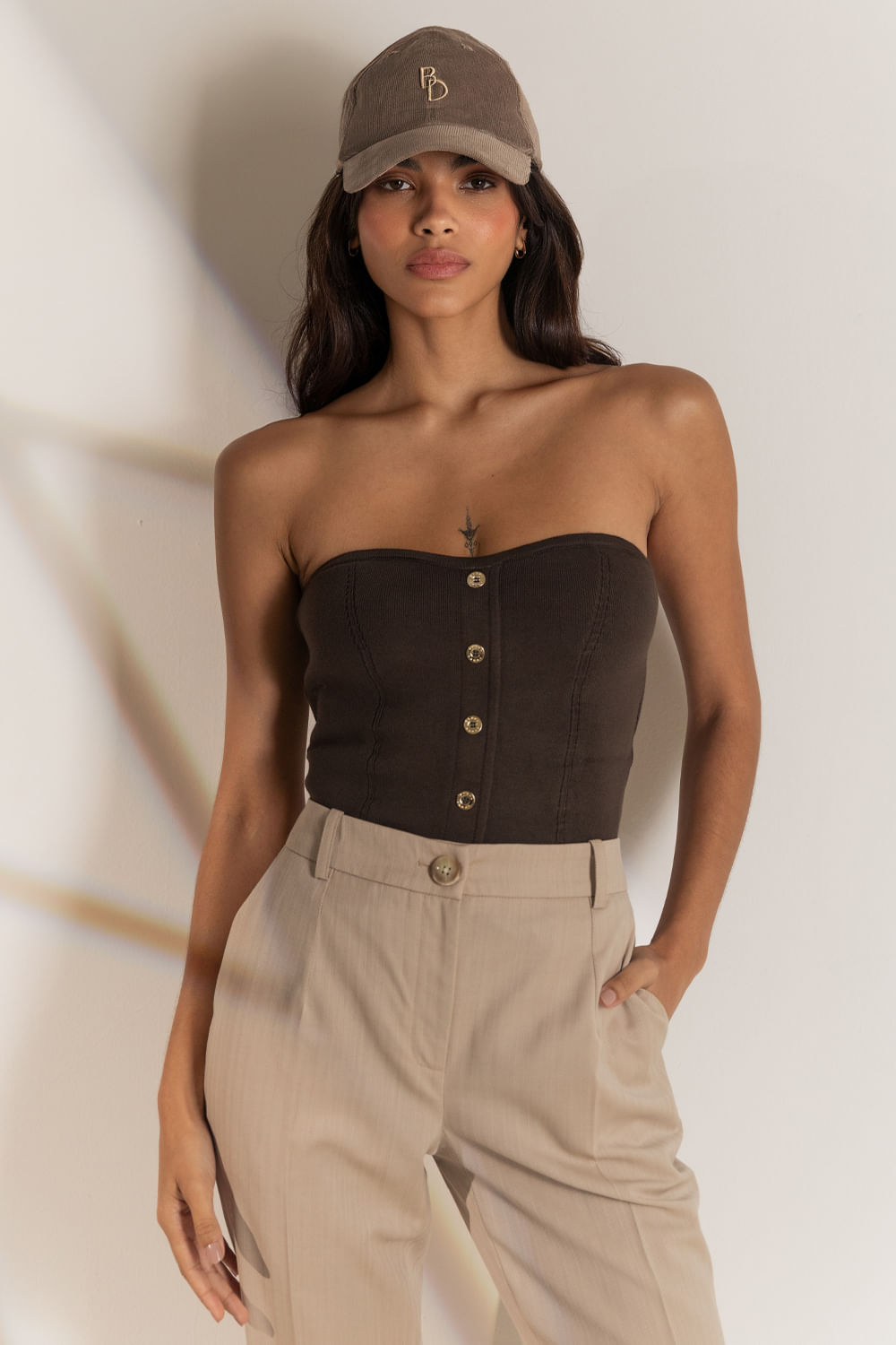 Blusa Tricot Corselet Botoes - Café