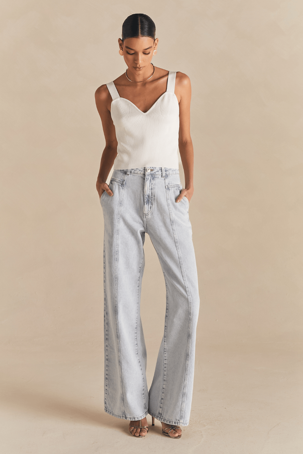 Calça Jeans Pantalona Veridiana Recortes - Azul Claro