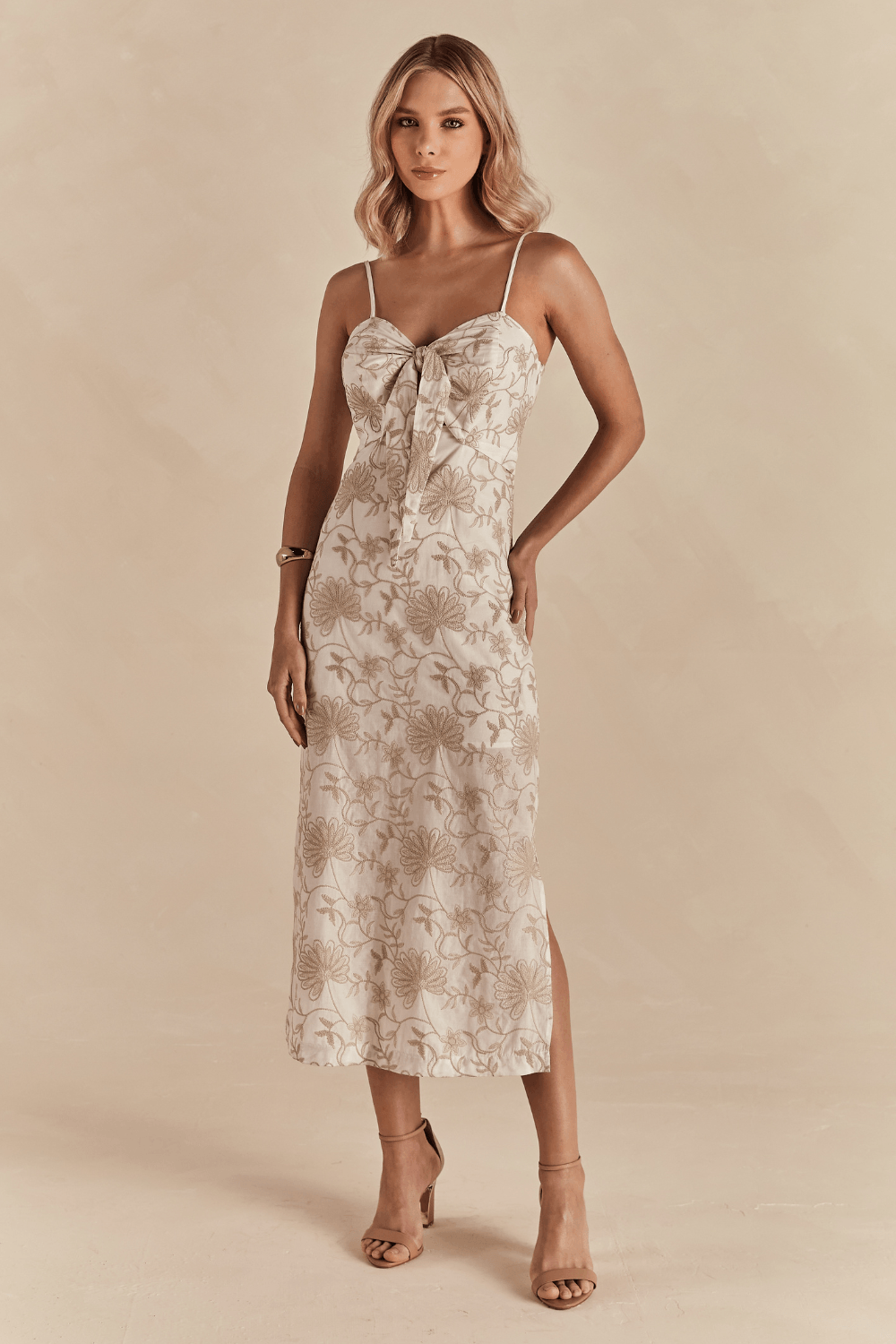 Vestido Casual Midi Deise Bordado - Off/Bege