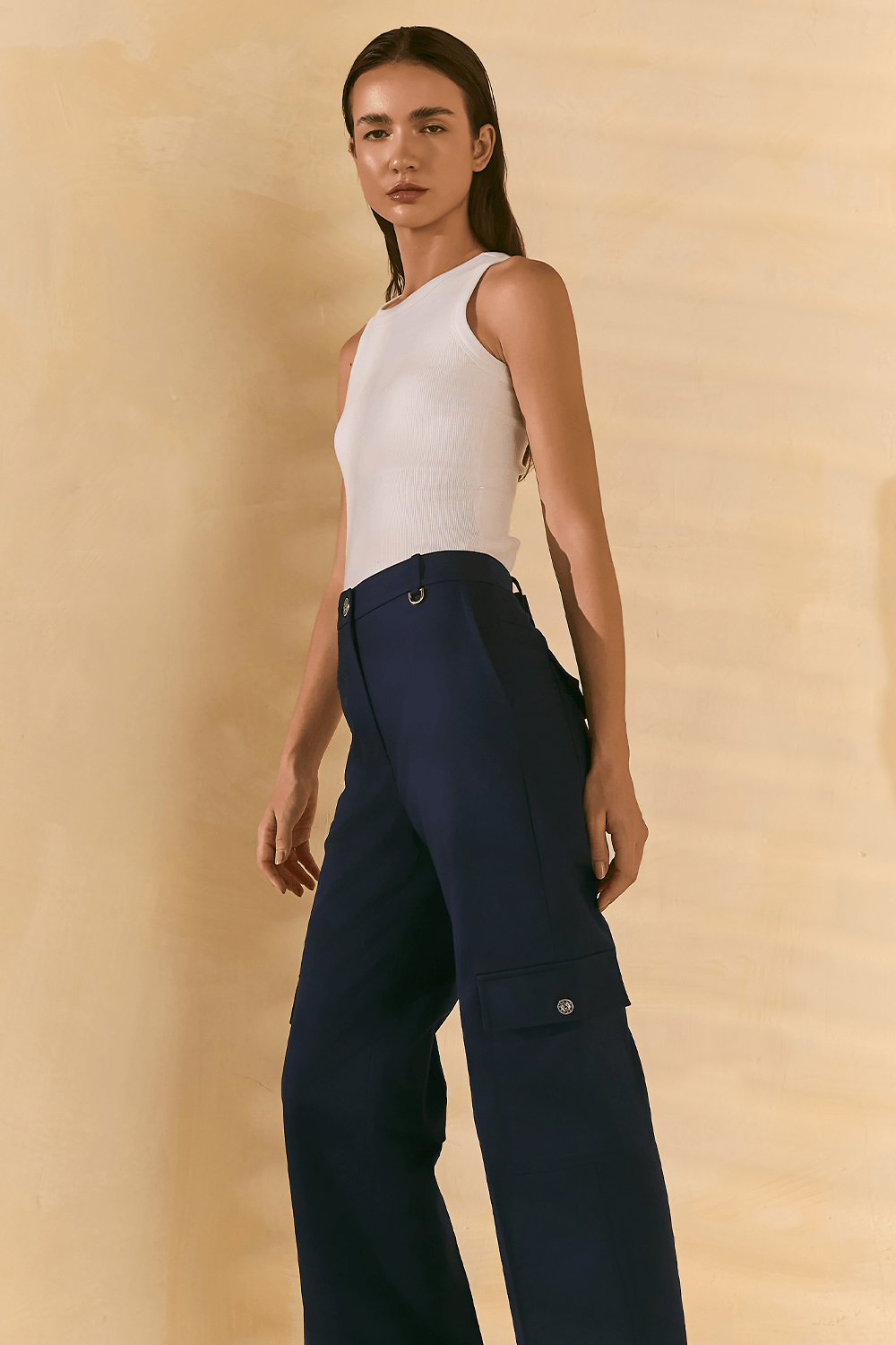 Calça Reta Com Bolsos Cargo - Marinho