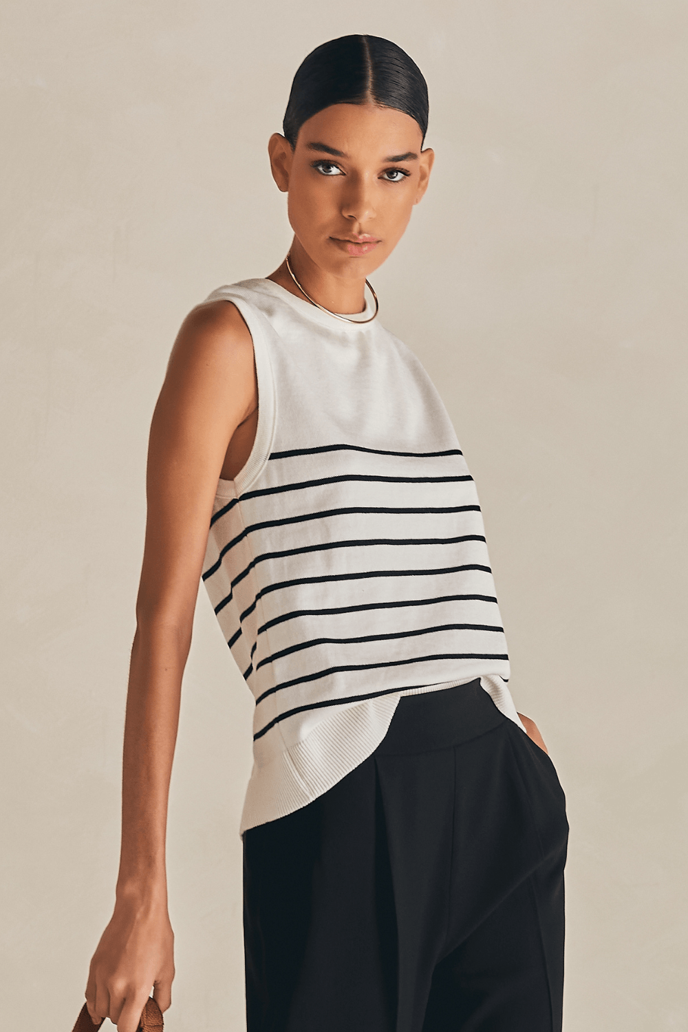 Blusa Tricot Sem Manga Olivia Listrado - Bicolor