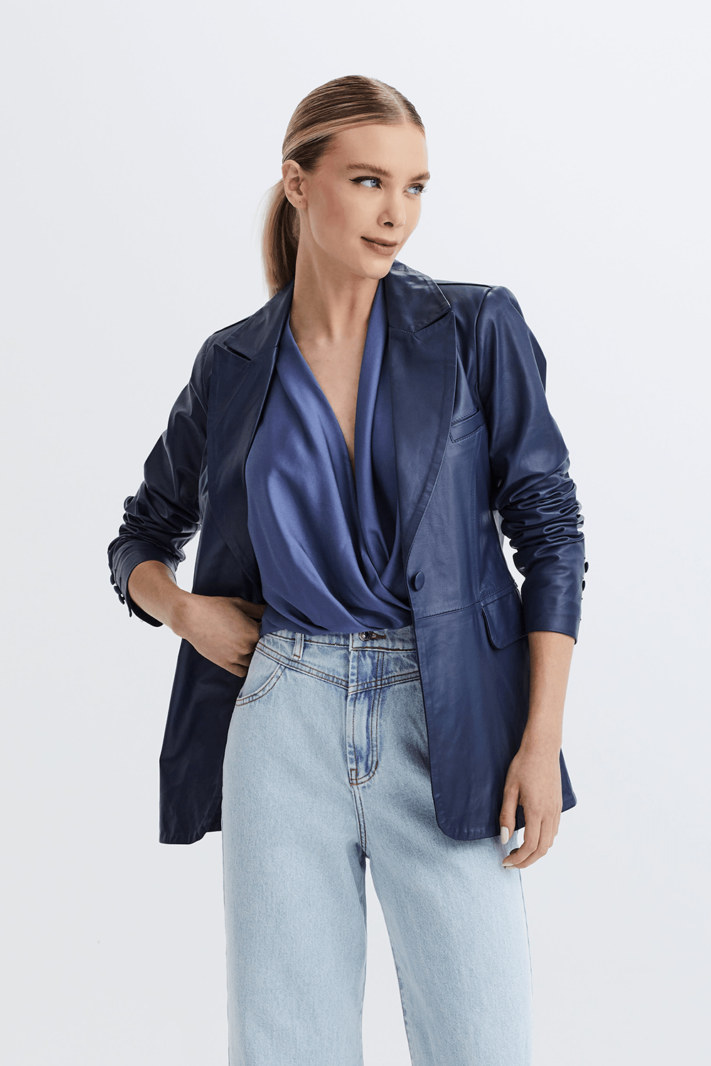 Blazer Couro Bolsos C/ Vivos - Marinho