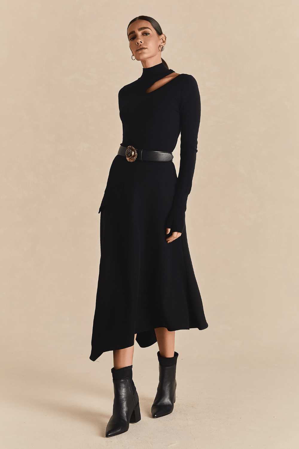 Saia Com Lapela Valentina - Preto