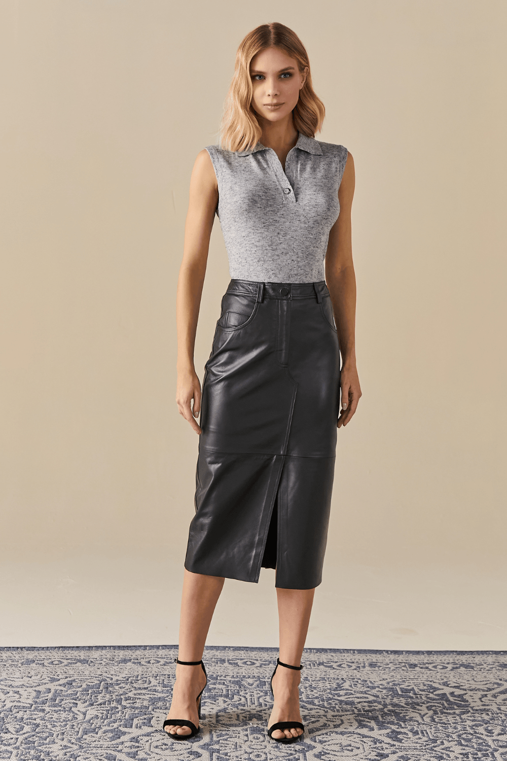 Saia Couro Agata Five Pockets - Preto