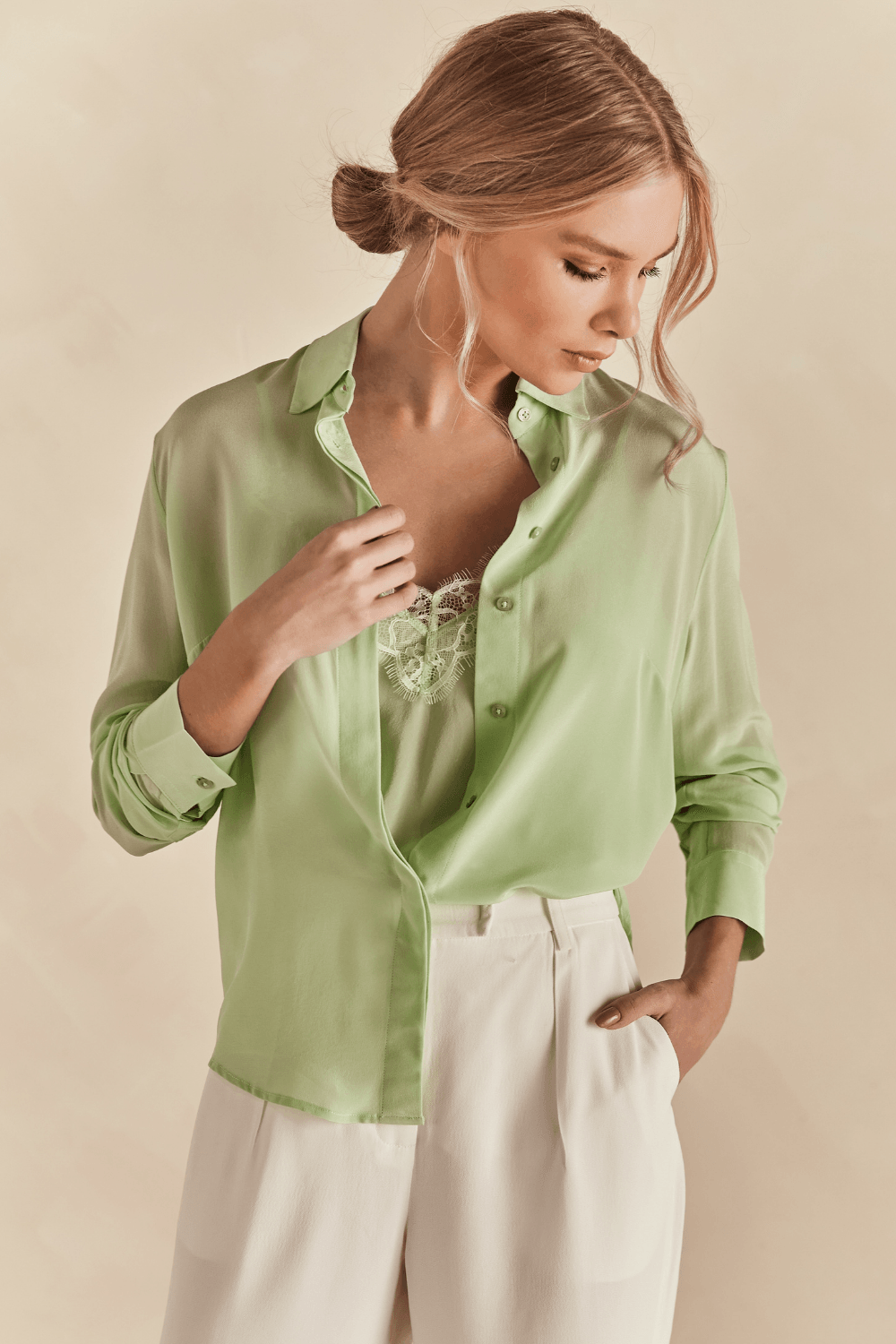 Camisa Seda Monique - Verde Menta