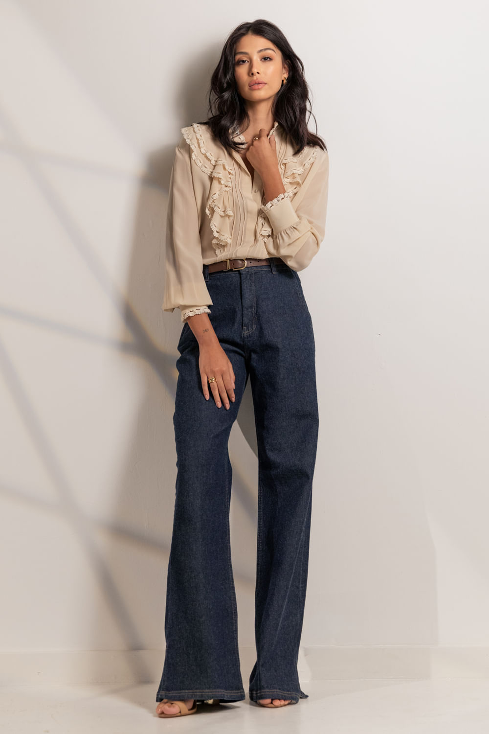 Calca Jeans Alfaiatada Com Abertura - Azul