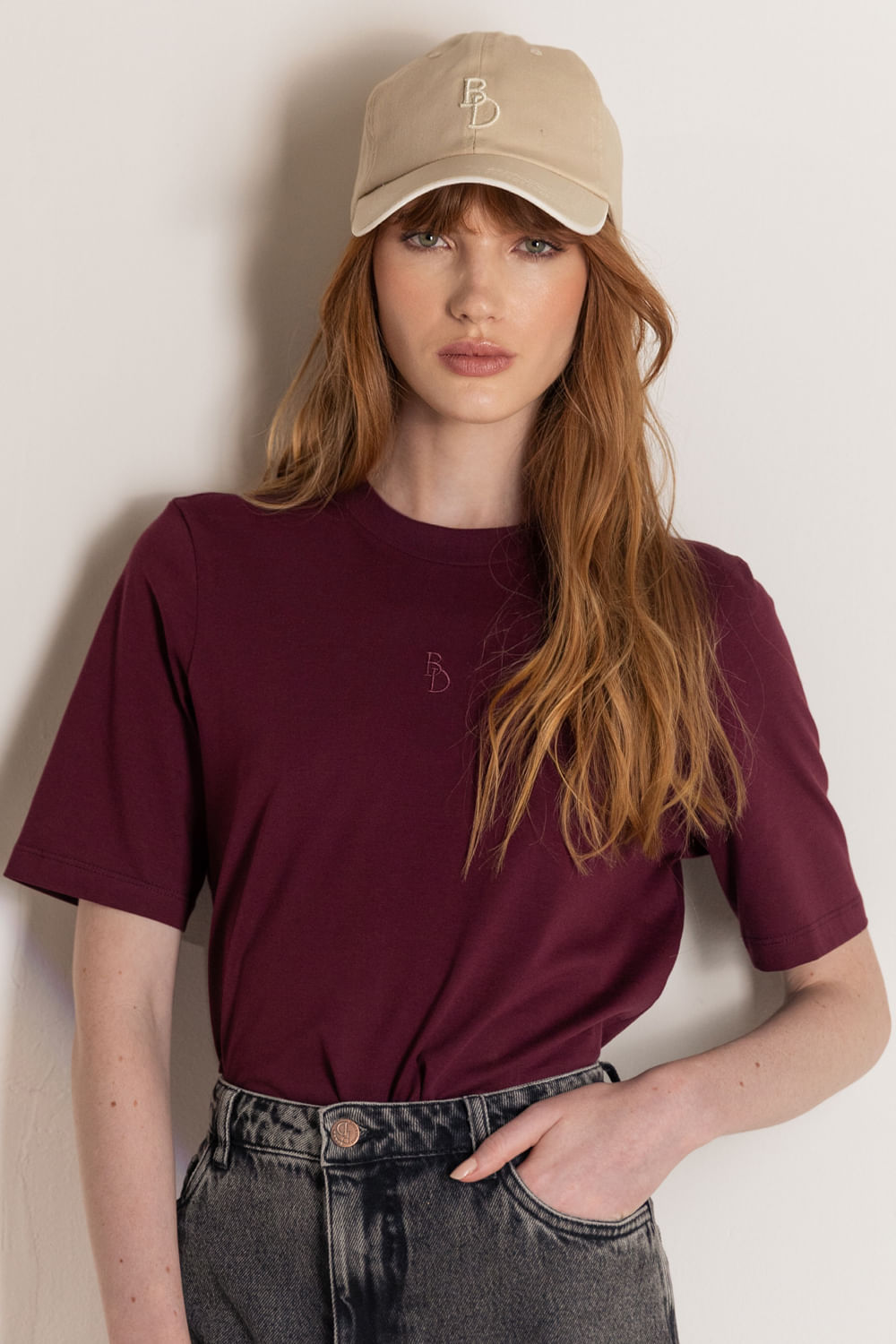 T-Shirt Pima Babytee Bordado - Vinho